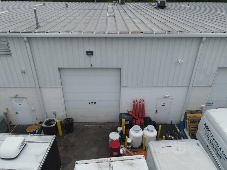 10950 Pierson Dr, Fredericksburg, VA à louer - Photo de l’immeuble – Image 3 sur 7