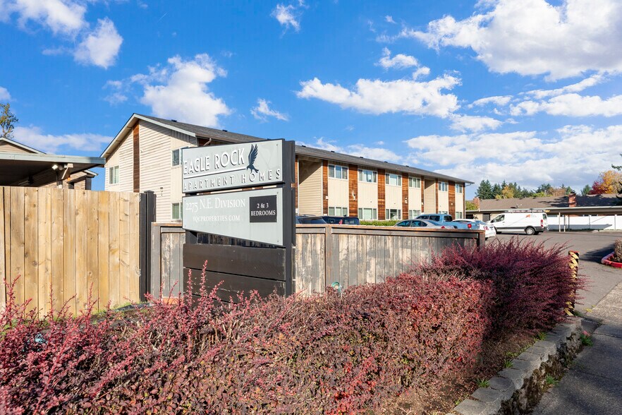 2275 NE Division St, Gresham, OR à vendre - Photo de l’immeuble – Image 2 sur 23