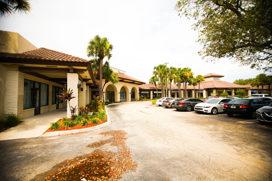 3111 45th St, West Palm Beach, FL à louer - Photo de l’immeuble – Image 2 sur 8