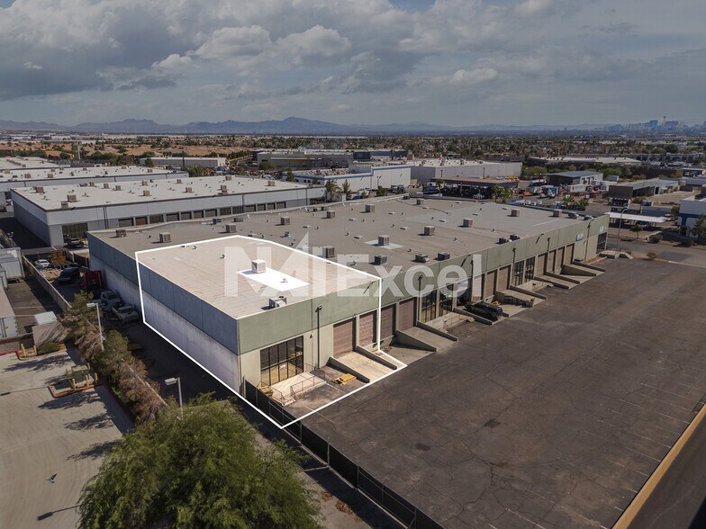 4530 Andrews St, North Las Vegas, NV à louer - Photo de l’immeuble – Image 1 sur 9