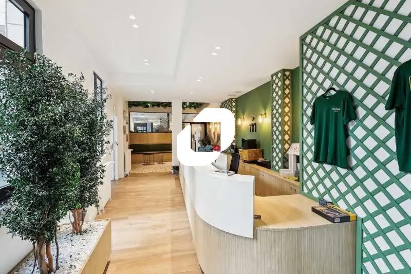 Bureau dans Paris à vendre - Photo de l’immeuble – Image 2 sur 14