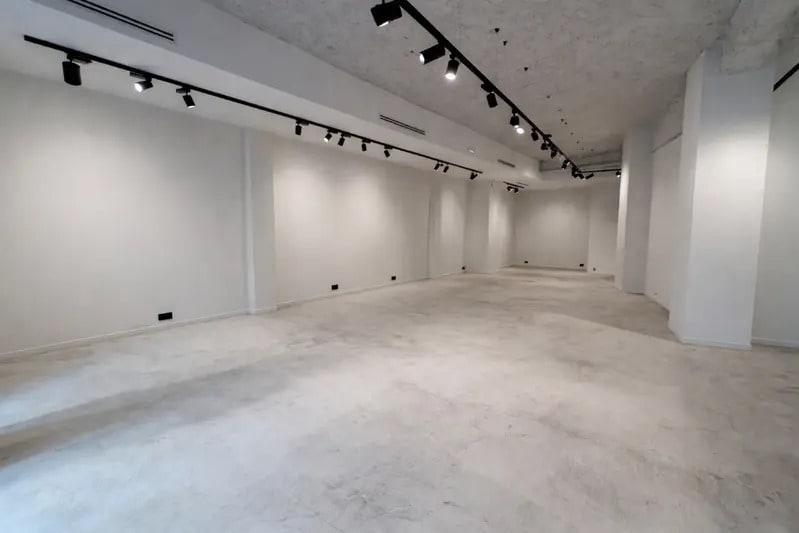 Local commercial dans Marseille à louer Photo intérieure– Image 1 sur 7