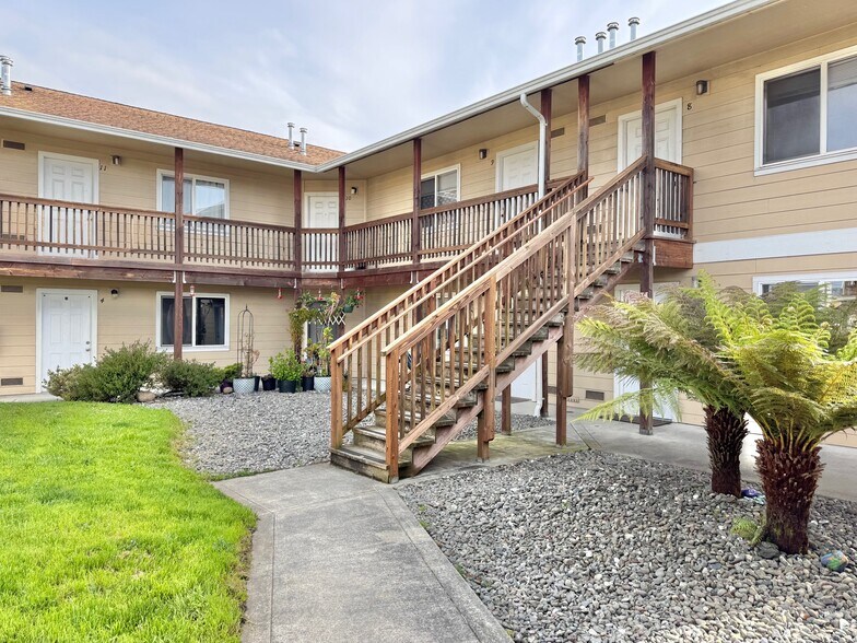 1820 3rd St, Eureka, CA à vendre - Photo de l’immeuble – Image 2 sur 21