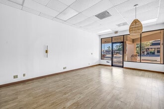 31918 US Highway 19 N, Palm Harbor, FL à louer Photo intérieure– Image 2 sur 7