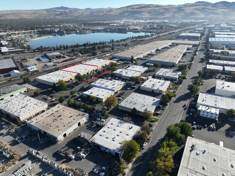 600-656 Dunn Cir, Sparks, NV à louer - Photo de l’immeuble – Image 2 sur 5