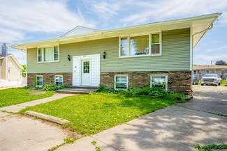Plus de détails pour 5107 W 77th Ct, Schererville, IN - Logement à vendre