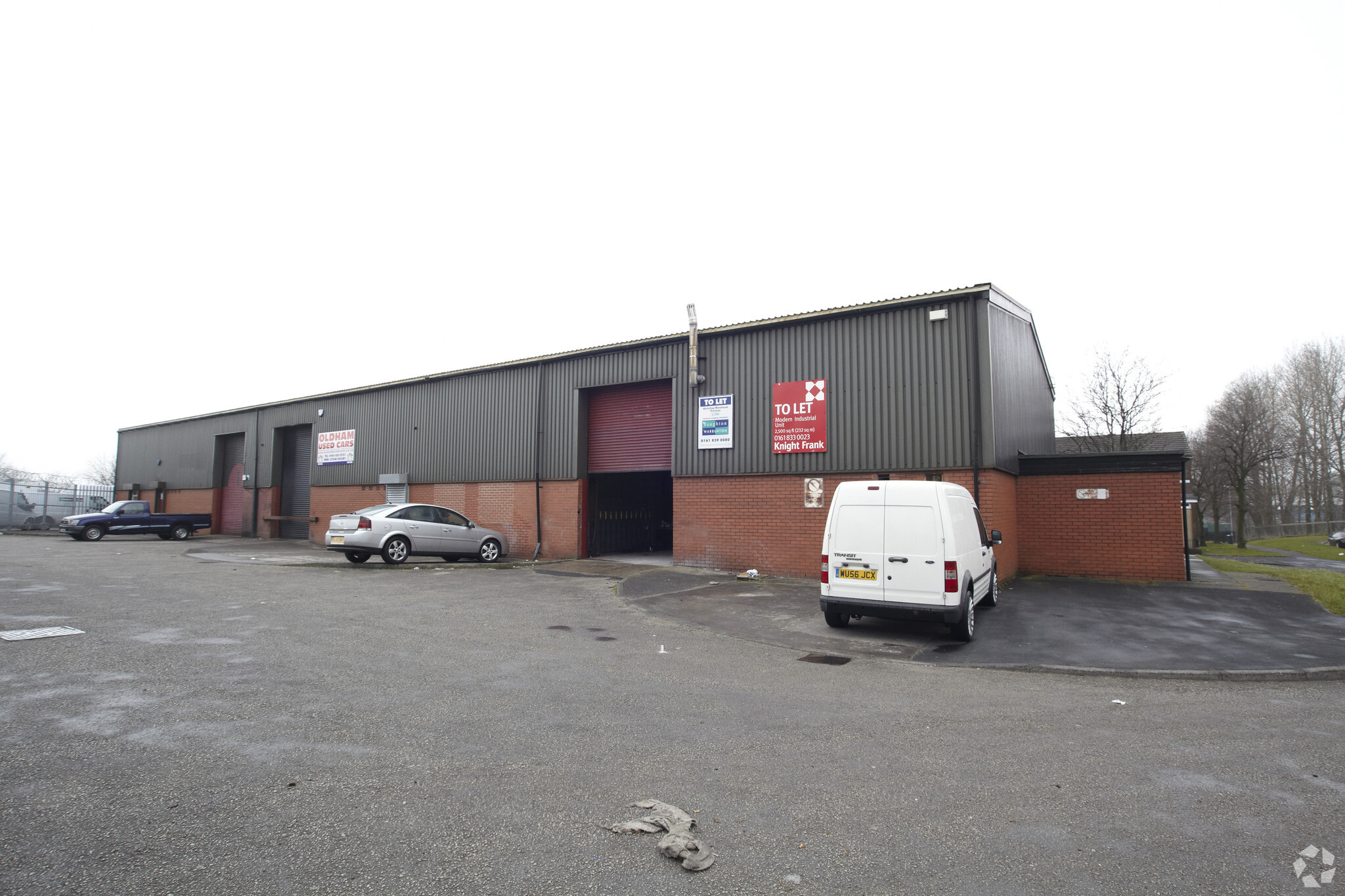 Vale Dr, Oldham à louer Photo principale– Image 1 sur 6