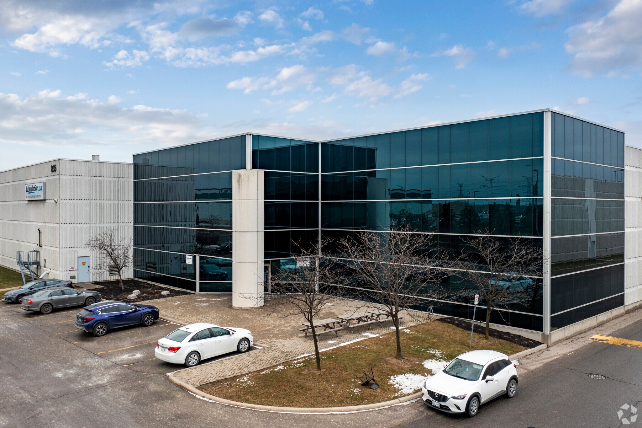 835 Intermodal Dr, Brampton, ON à louer Photo principale– Image 1 sur 4
