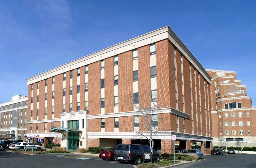 2111 Eisenhower Ave, Alexandria, VA à louer - Autre – Image 2 sur 7