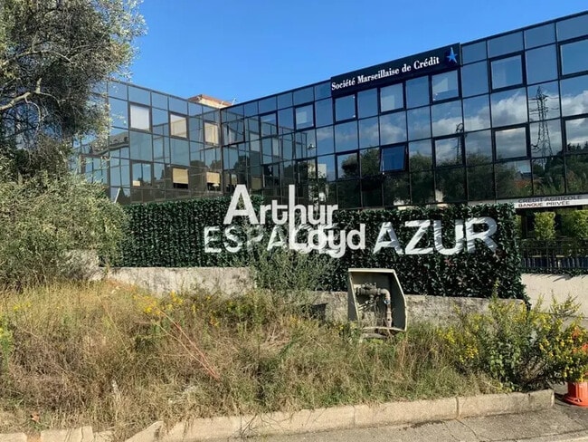 Plus de détails pour Bureau à louer