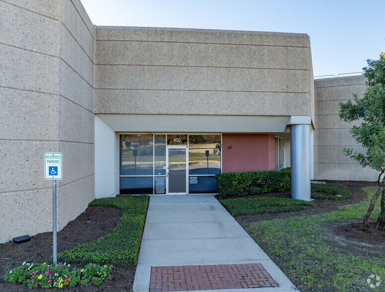 9229 Waterford Centre Blvd, Austin, TX à louer - Photo de l’immeuble – Image 2 sur 19