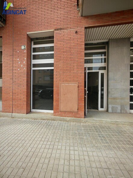 Immeuble residentiel dans Sabadell, Barcelona à vendre - Photo principale – Image 1 sur 2