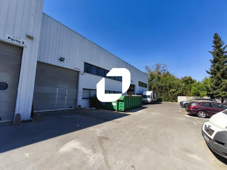 Bureau dans Champigny-sur-Marne à louer - Photo de l’immeuble – Image 1 sur 4