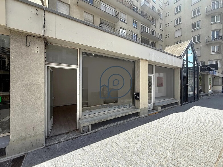 103 Rue Du Molinel, Lille à vendre - Photo de l’immeuble – Image 2 sur 7