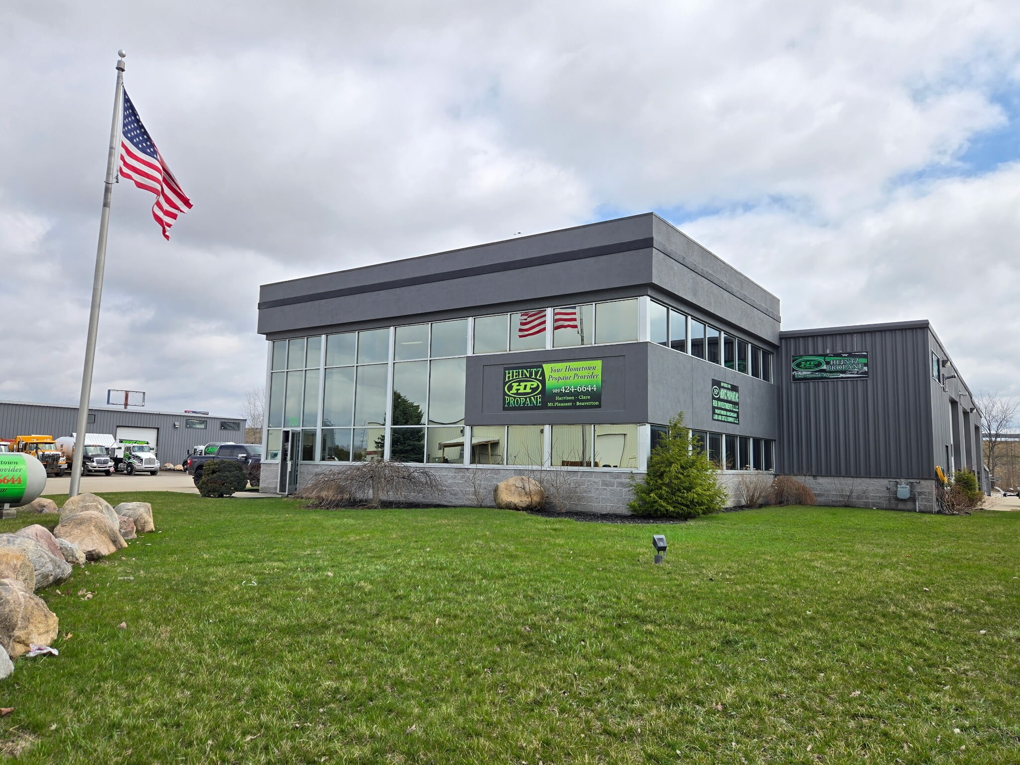 750 Industrial Dr, Clare, MI à vendre Photo intérieure– Image 1 sur 22