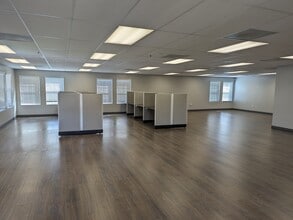 8381 Juniper Ave, Fontana, CA à louer Photo intérieure– Image 2 sur 8