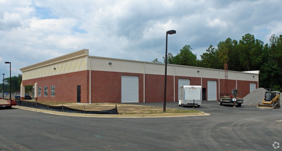 2001 Techpark Pl, Sandston, VA à vendre - Photo de l’immeuble – Image 3 sur 9