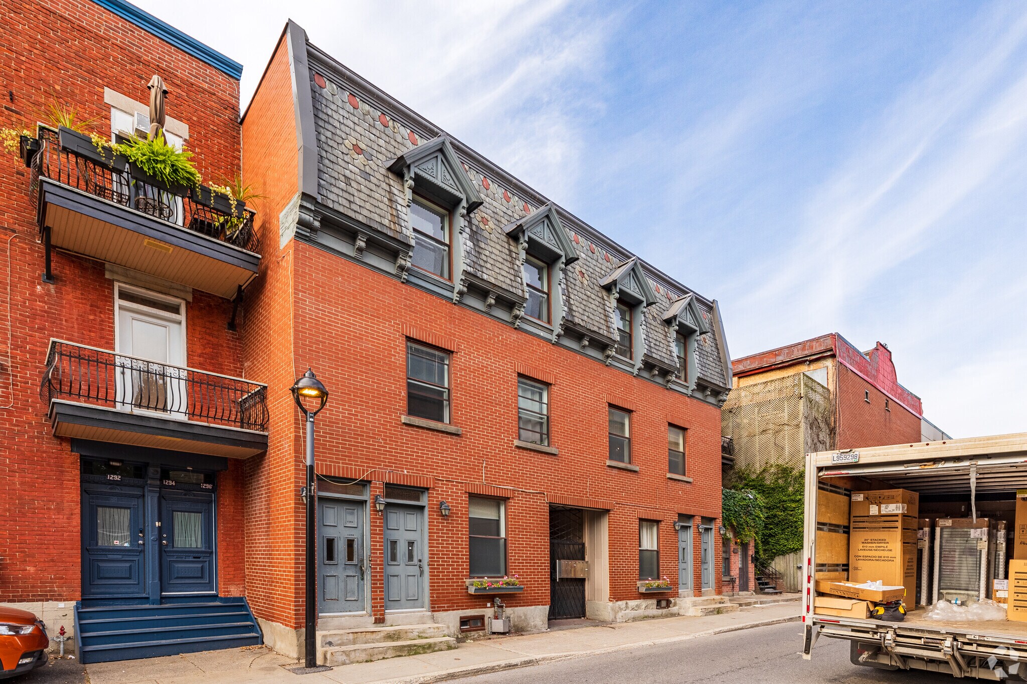 1298-1308 Rue Beaudry, Montréal, QC à vendre Photo principale– Image 1 sur 3