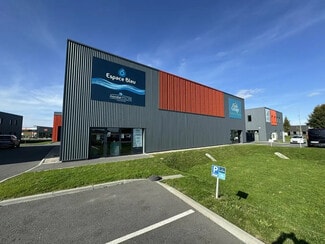 Plus de détails pour Local d'activités à louer