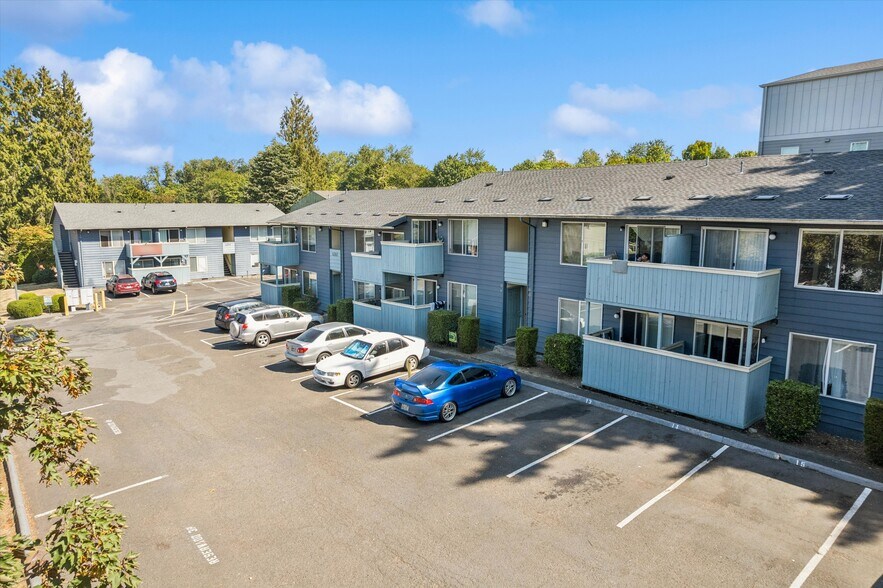 6244-6260 N Columbia Way, Portland, OR à vendre - Photo de l’immeuble – Image 3 sur 12