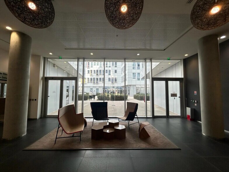 79 Boulevard De Dunkerque, Marseille à louer - Photo de l’immeuble – Image 2 sur 19