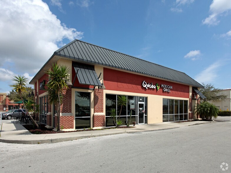 150-300 W Lake Mary Blvd, Sanford, FL à louer - Photo principale – Image 3 sur 5