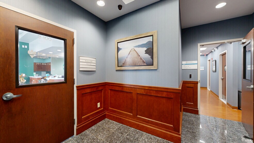 14-01 Broadway, Fair Lawn, NJ à vendre - Numérisation 3D Matterport – Image 2 sur 46
