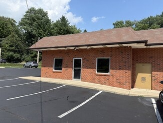 Plus de détails pour 625 E Cypress St, Kennett Square, PA - Local commercial à louer
