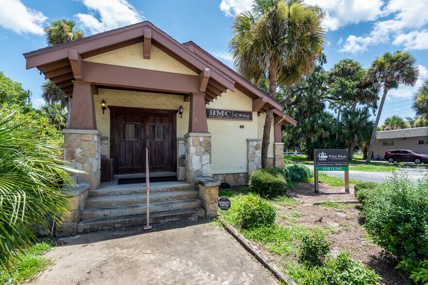 205 Magnolia St, New Smyrna Beach, FL à louer - Photo de l’immeuble – Image 2 sur 16