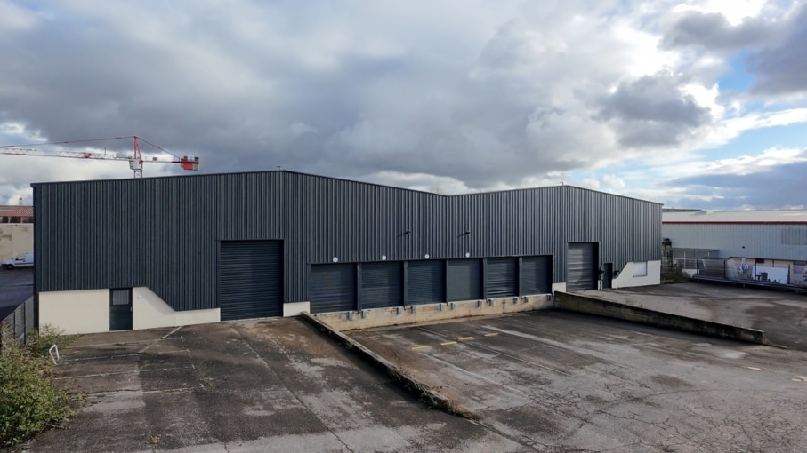 9 Avenue Du Maréchal De Lattre De Tassigny, Meyzieu à louer Photo intérieure– Image 1 sur 9