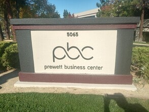 5065 Deer Valley Rd, Antioch, CA à louer Photo de l’immeuble– Image 2 sur 17