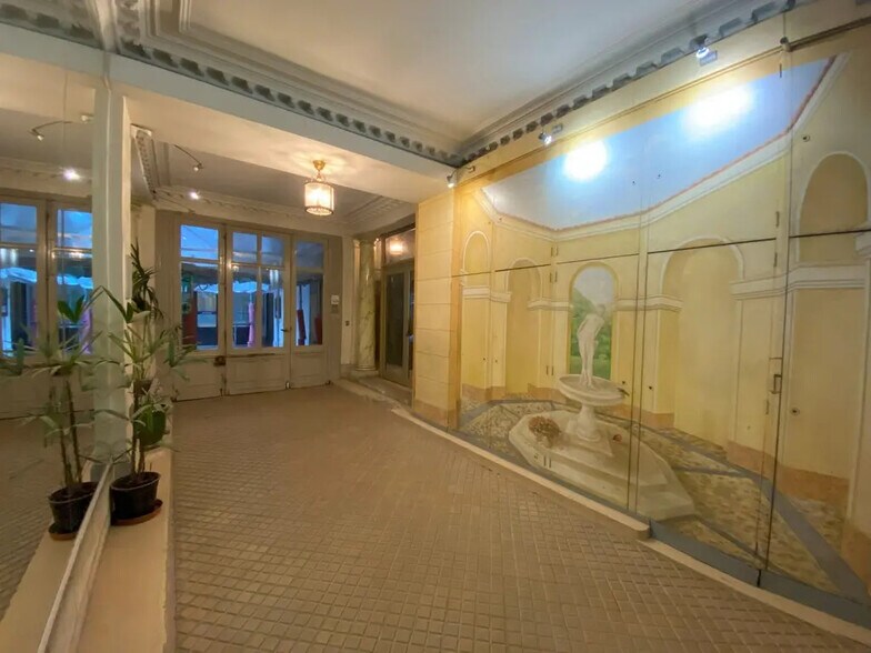 Bureau dans Paris à louer - Photo de l’immeuble – Image 3 sur 6
