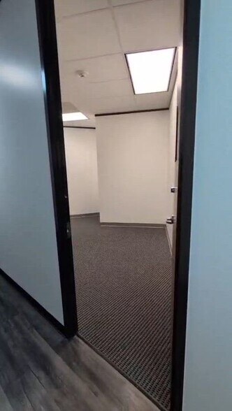 10101 Harwin Dr, Houston, TX à louer - Vidéo sur l’annonce professionnelle – Image 3 sur 26