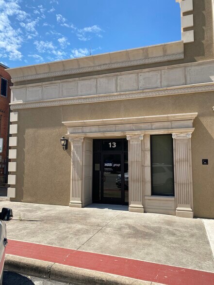 13 W Central Ave, Temple, TX à louer - Photo de l’immeuble – Image 2 sur 2