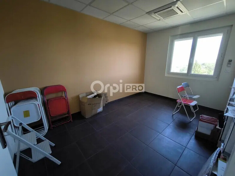 Bureau dans Brive-la-Gaillarde à vendre - Photo intérieure – Image 3 sur 8