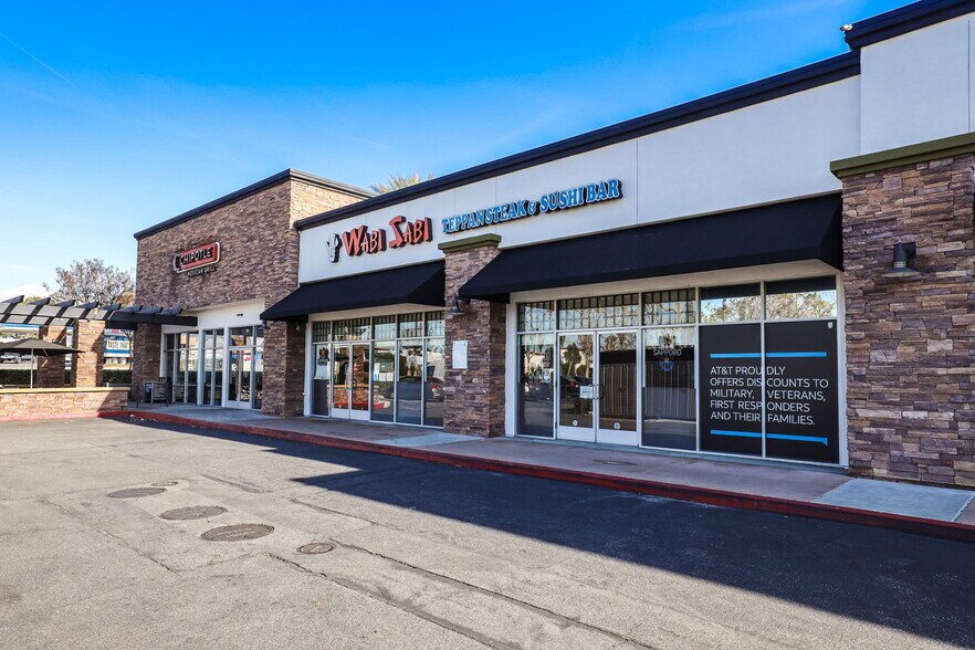 2200 S Grove Ave, Ontario, CA à vendre - Photo de l’immeuble – Image 3 sur 19