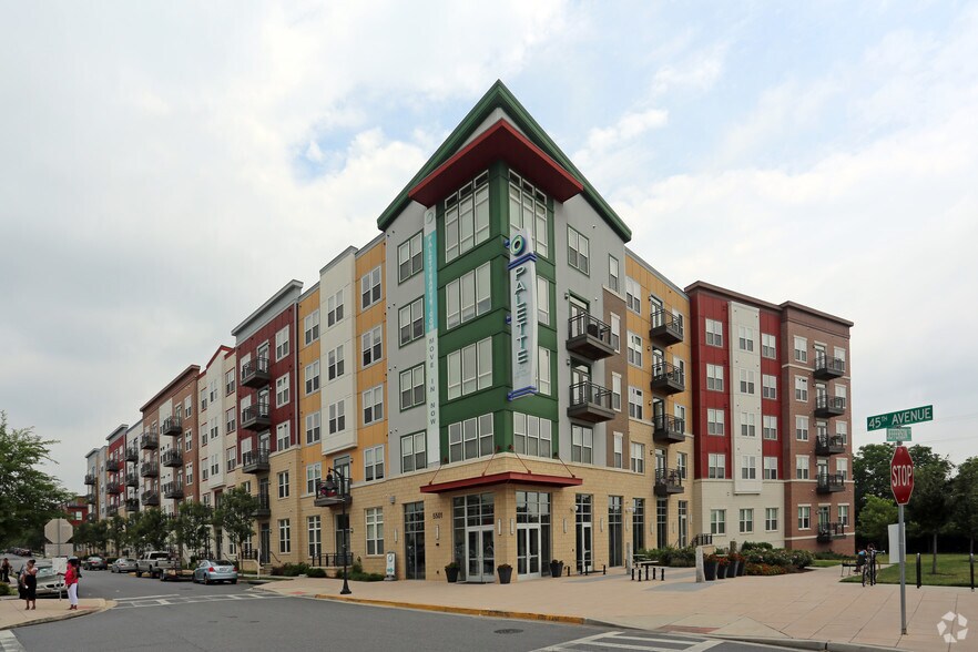5501 45th Ave, Hyattsville, MD à louer - Photo principale – Image 1 sur 63
