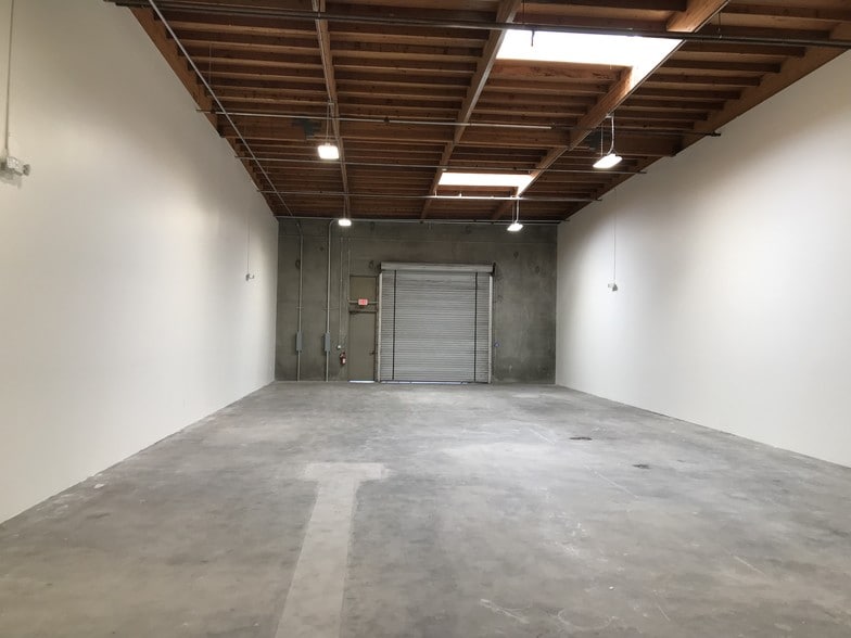 1901 Holser Walk, Oxnard, CA à louer - Photo intérieure – Image 2 sur 10