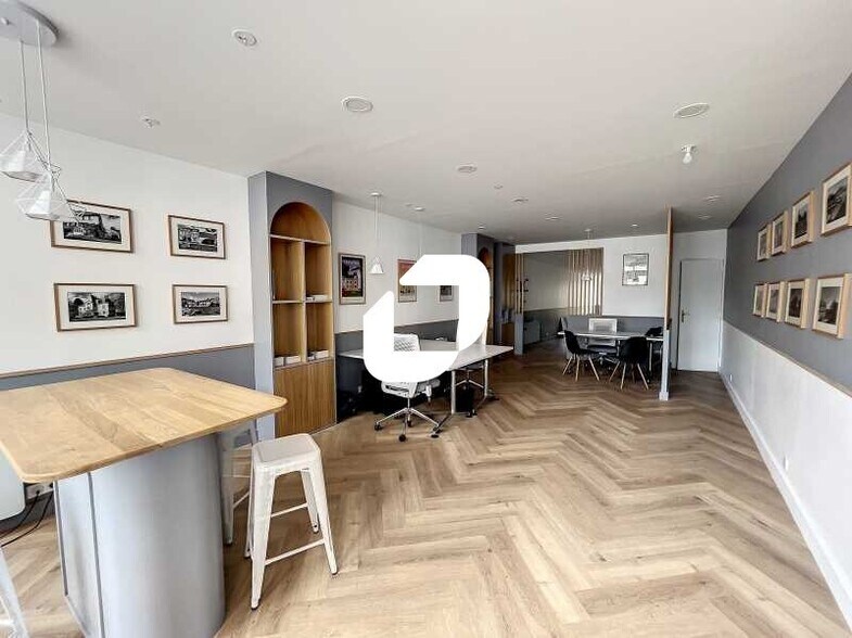Bureau dans Pontoise à louer - Photo intérieure – Image 1 sur 6