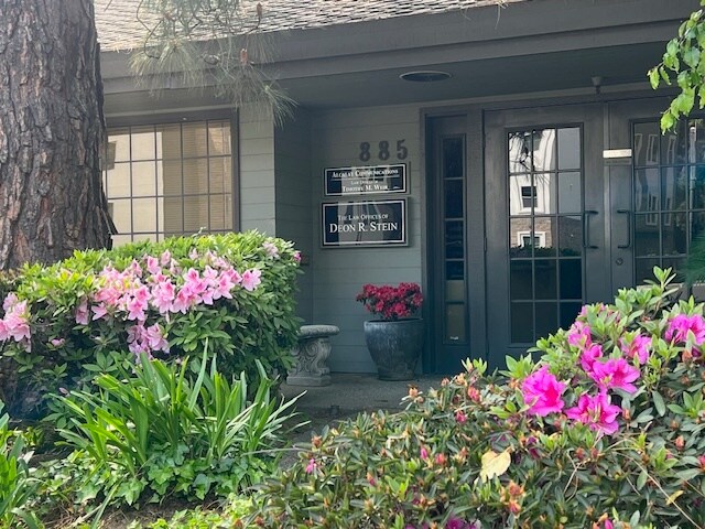 885 University Ave, Sacramento, CA à vendre Photo principale– Image 1 sur 9