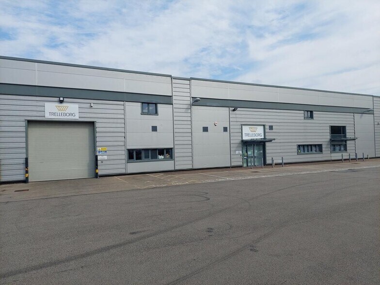 Bonehill Rd, Tamworth à louer - Photo de l’immeuble – Image 2 sur 11