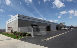 Plus de détails pour 1305 E Saint Gertrude Pl, Santa Ana, CA - Industriel/Logistique à louer