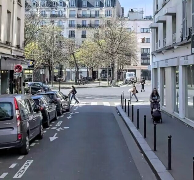 Local commercial dans Paris à louer - Photo de l’immeuble – Image 3 sur 3