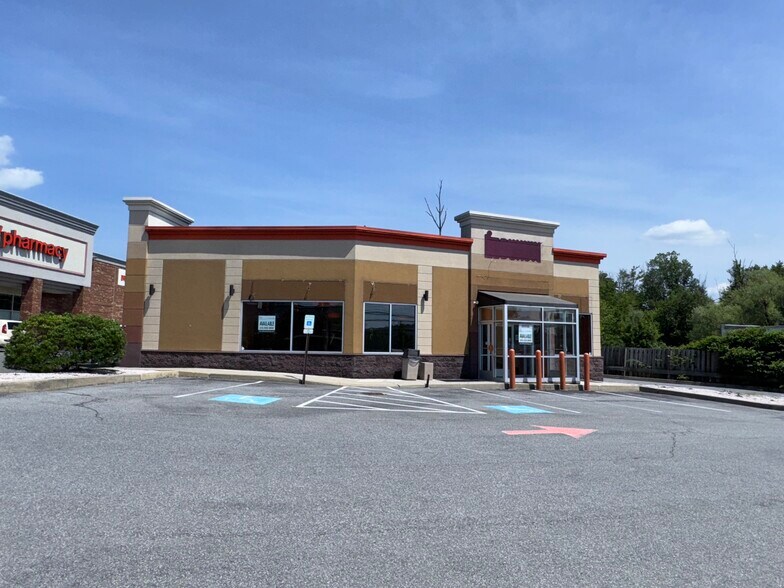 855 S Broadway, Wind Gap, PA à louer - Photo de l’immeuble – Image 2 sur 18