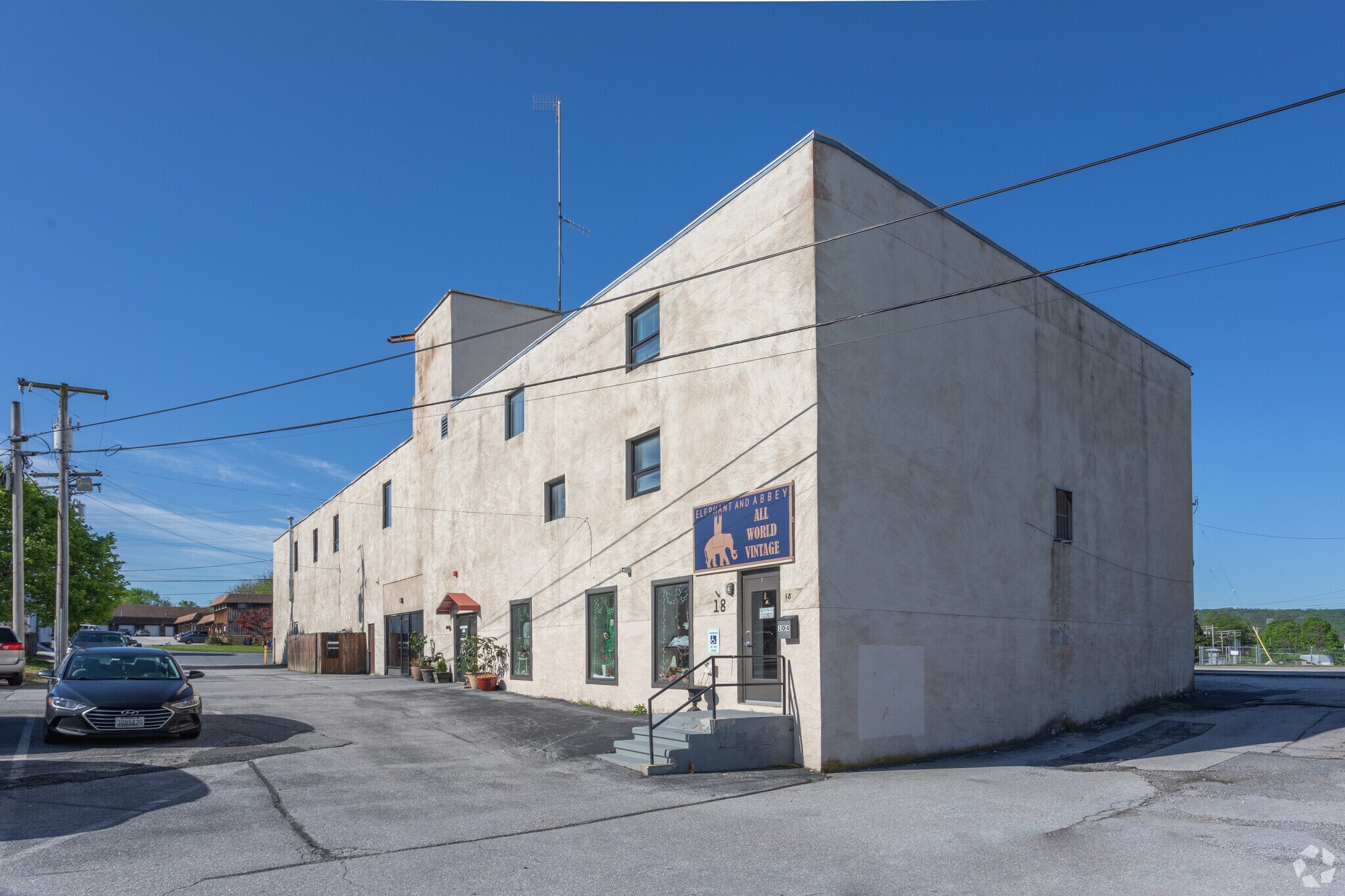 18 Cockeysville Rd, Cockeysville, MD à louer Photo de l’immeuble– Image 1 sur 4