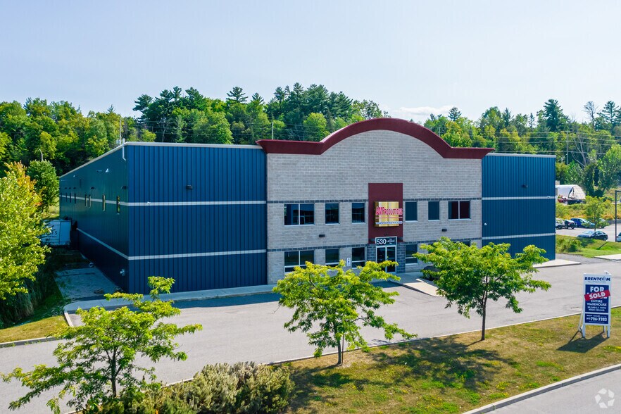530 Lacolle Way, Ottawa, ON à vendre - Photo de l’immeuble – Image 2 sur 4