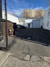 72-116 Knowlton St, Bridgeport, CT à louer Photo de l’immeuble– Image 2 sur 12