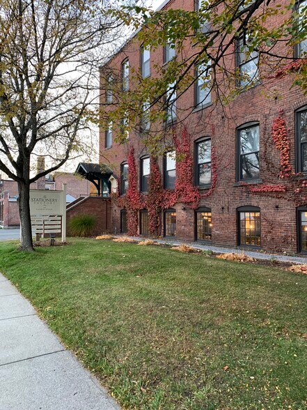 63 Flansburg Ave, Dalton, MA à vendre - Photo de l’immeuble – Image 2 sur 60