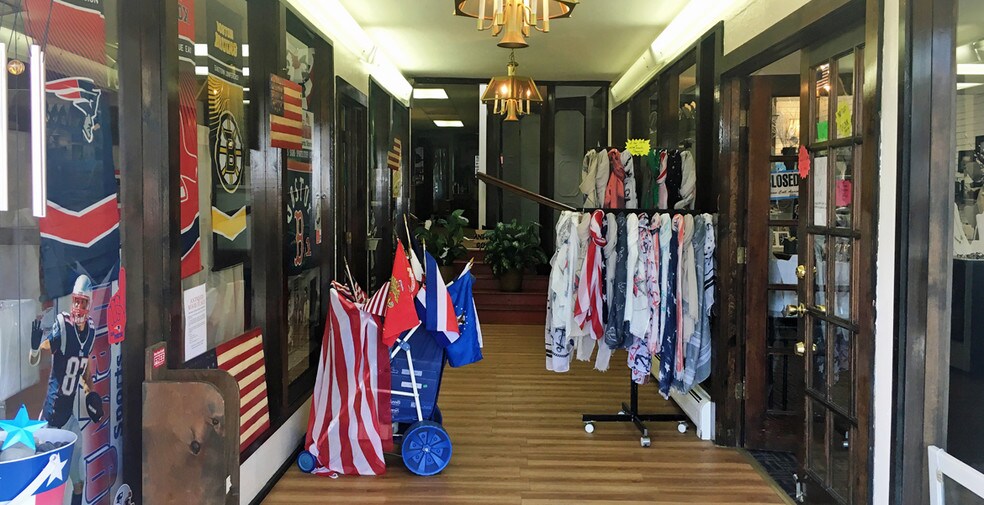 606 Main St, Hyannis, MA à louer - Autre – Image 3 sur 14
