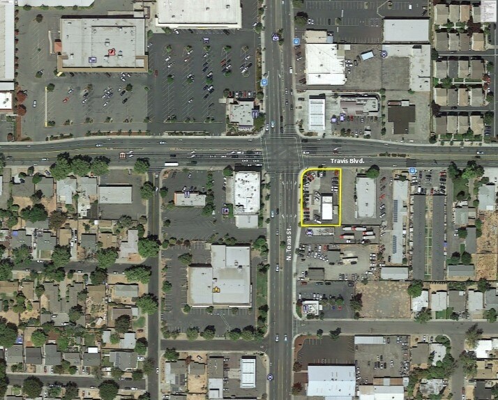 1520 N Texas St, Fairfield, CA à louer - Photo de l’immeuble – Image 3 sur 6